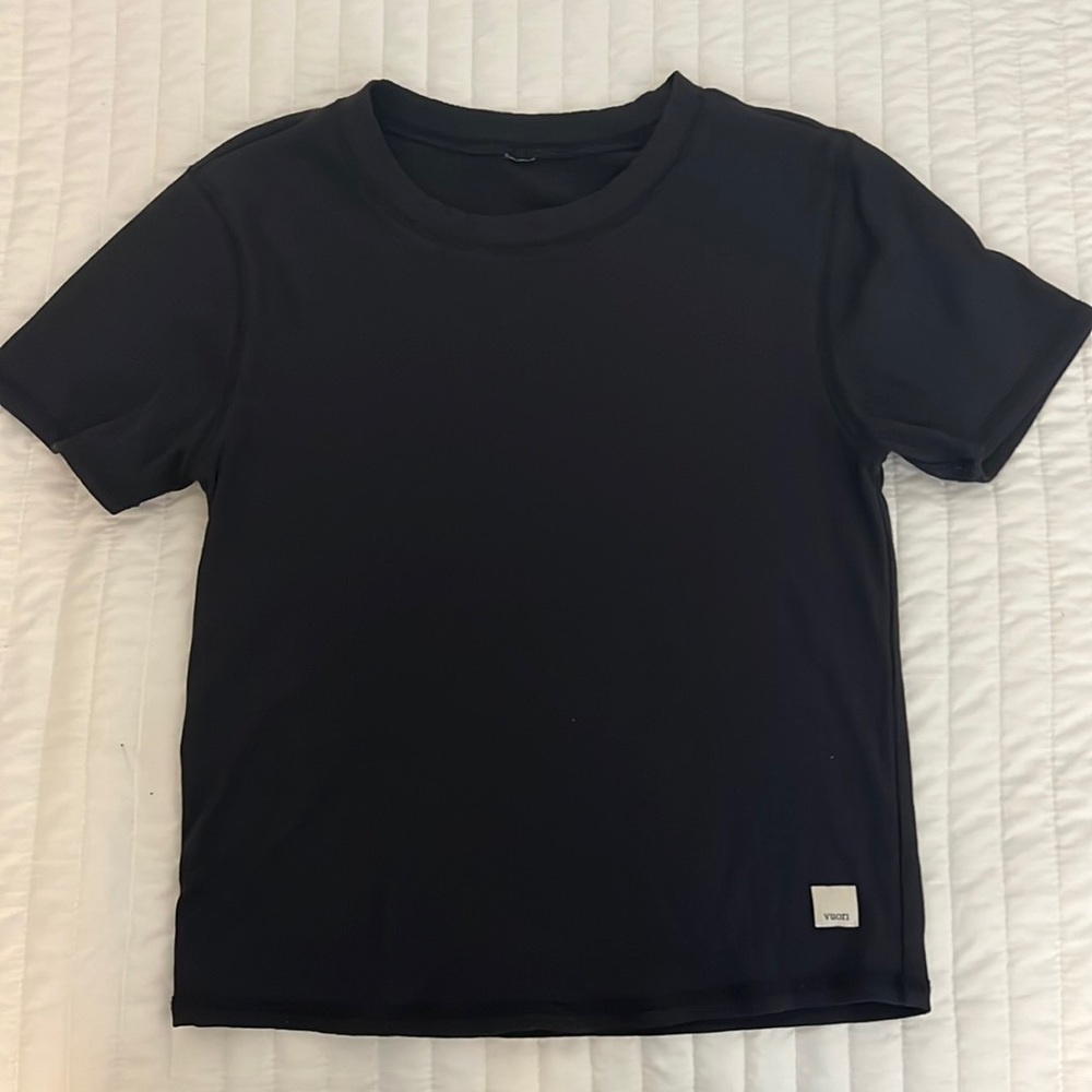 Vuori Women’s Mudra Fitted Tee